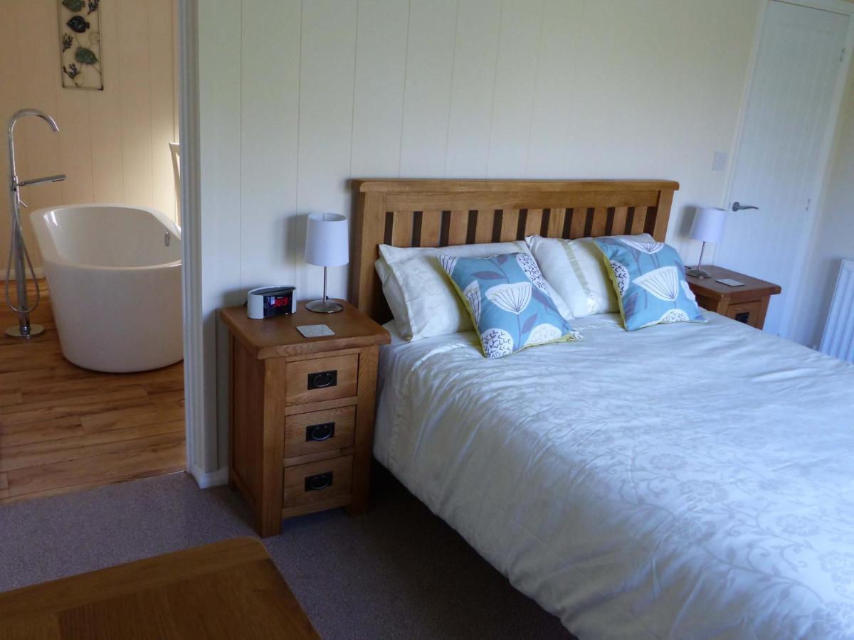 Apartment Shropshire - Romantic Luxury Hot Tub Breaks Bridgnorth